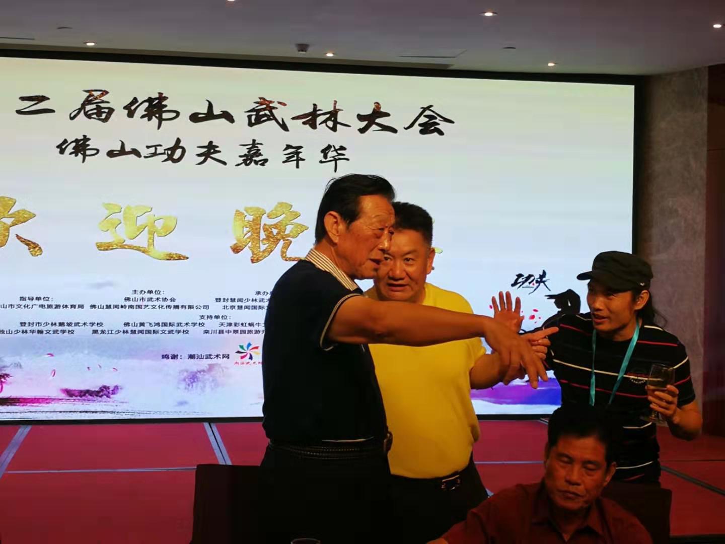 332.jpg 332.jpg